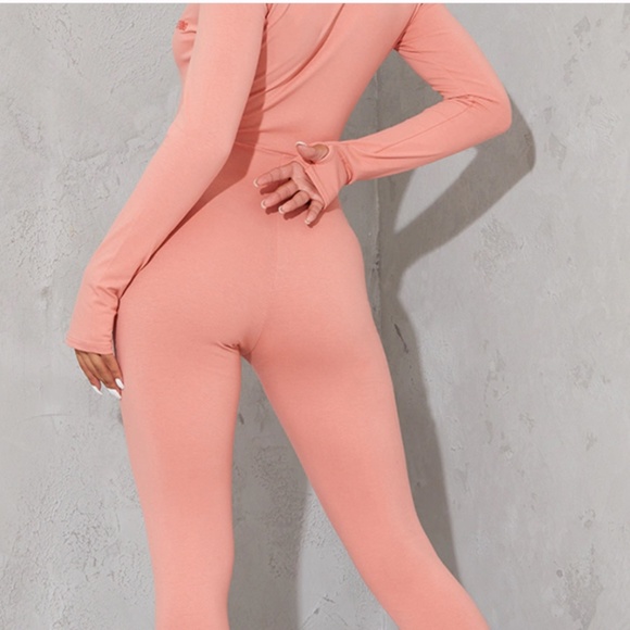 NWT Pretty Little Thing Women’s Clay Embroidered Zip Front Catsuit/PLT - Picture 2 of 10